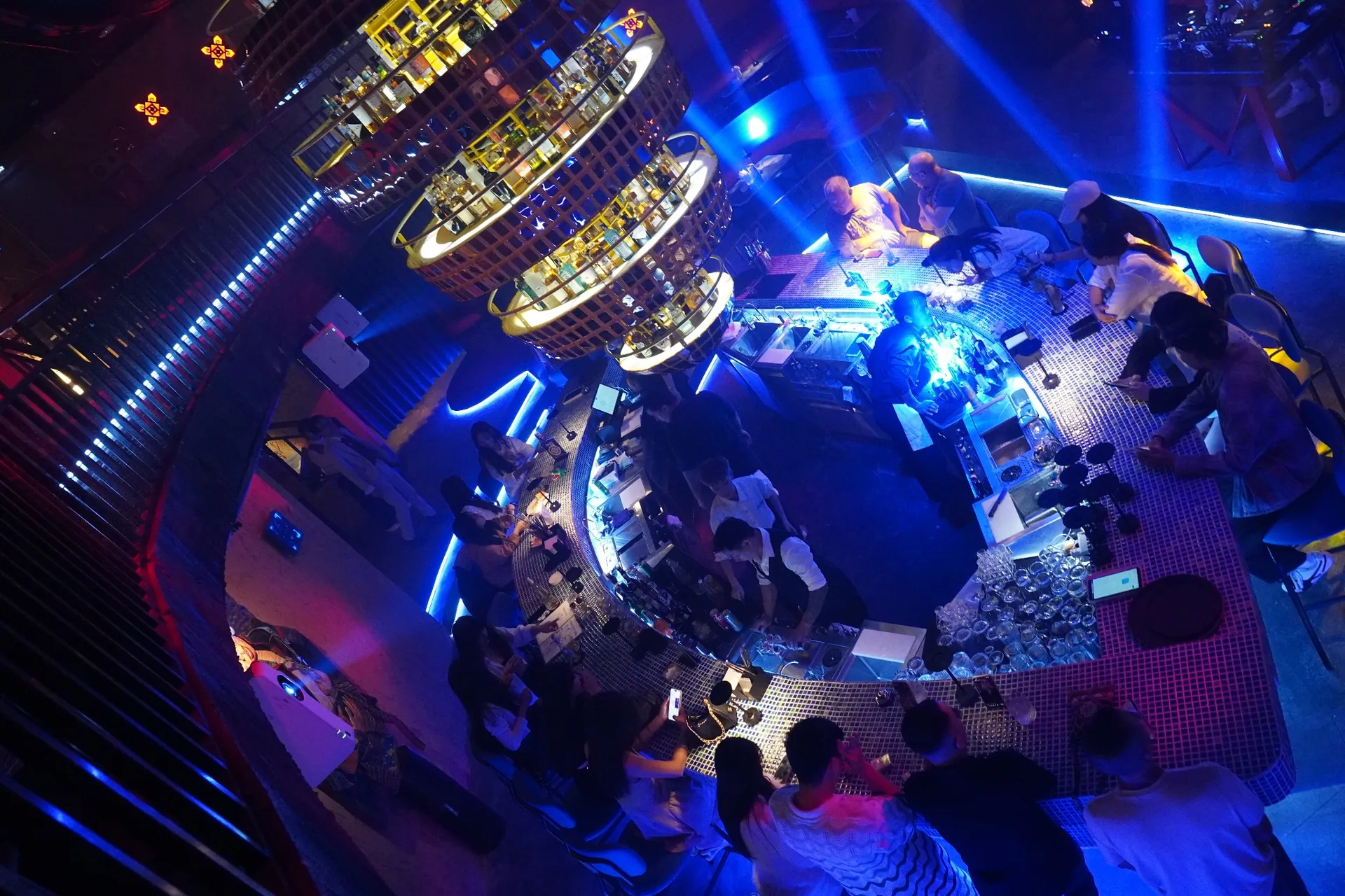 Toàn cảnh quầy bar Lady Mỷ trong đêm sự kiện